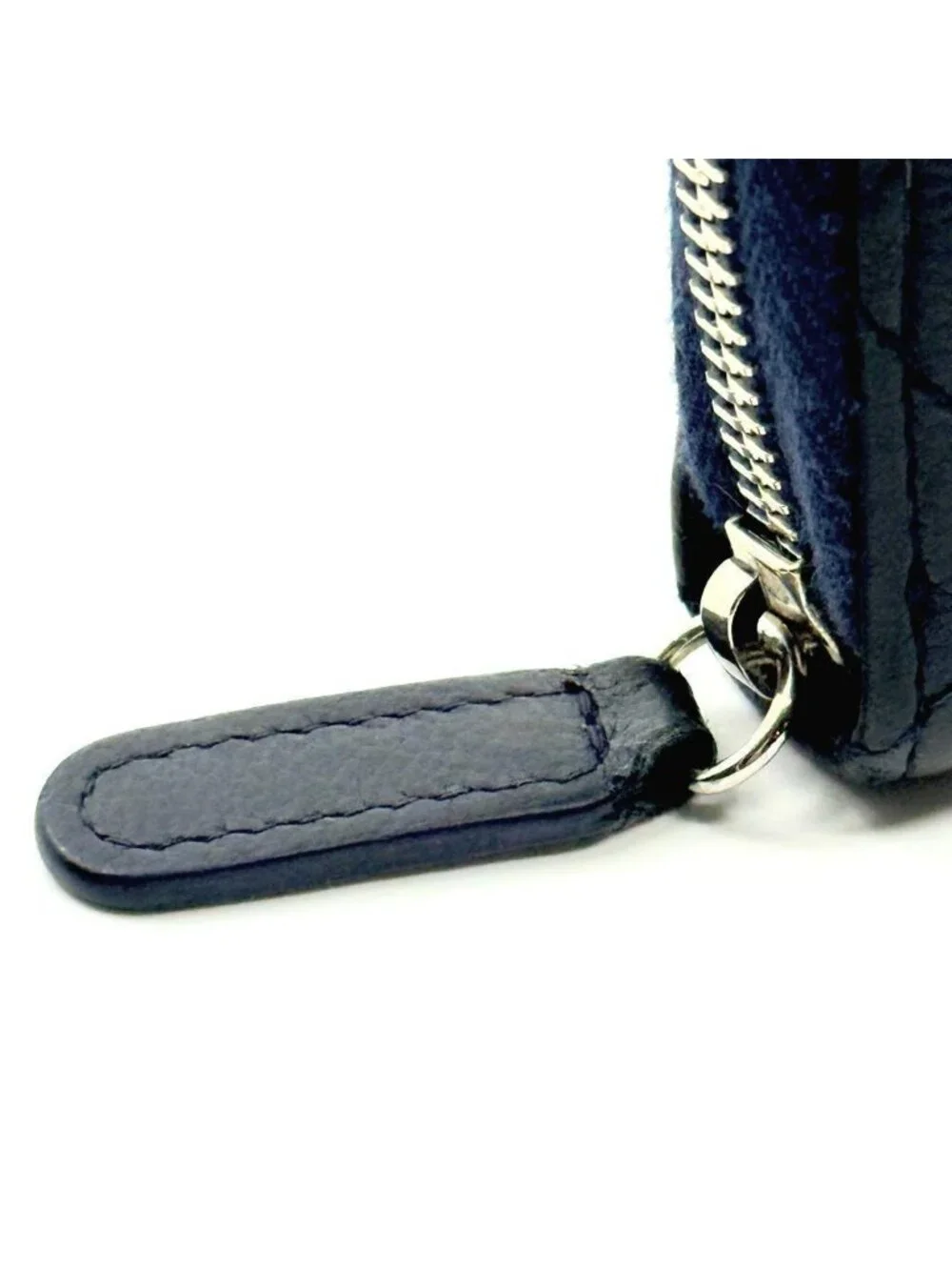 CHANEL coin compa can
